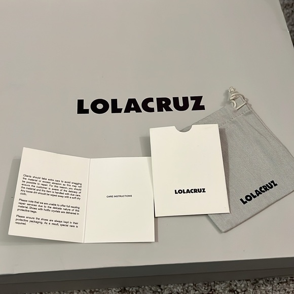 Black crystal dress boots, back zipper.size 36.3 inches heels. Like new. Worn 1. - Picture 8 of 9